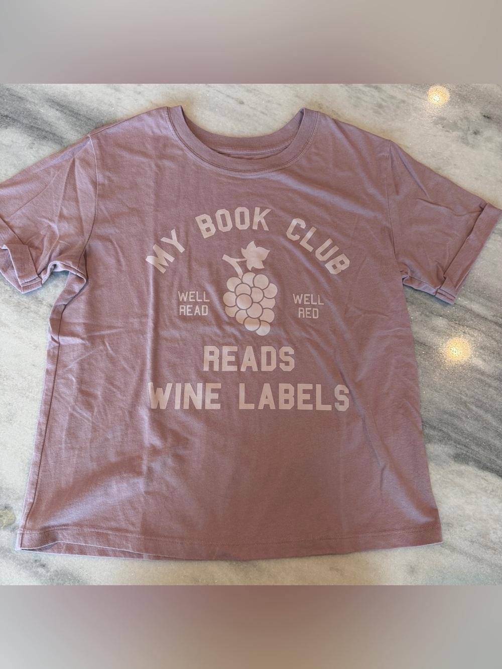 Zoe + Liv Sz Medium Short Sleeve Graphic Tee My Book Club Reads Wine Labels